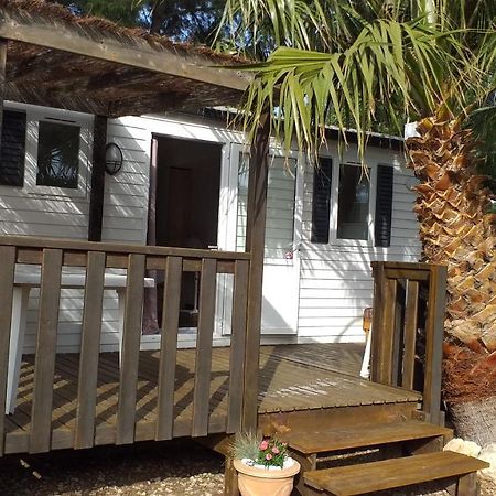 Mobilhome Chez Cathy & Simon Marseillan Kültér fotó